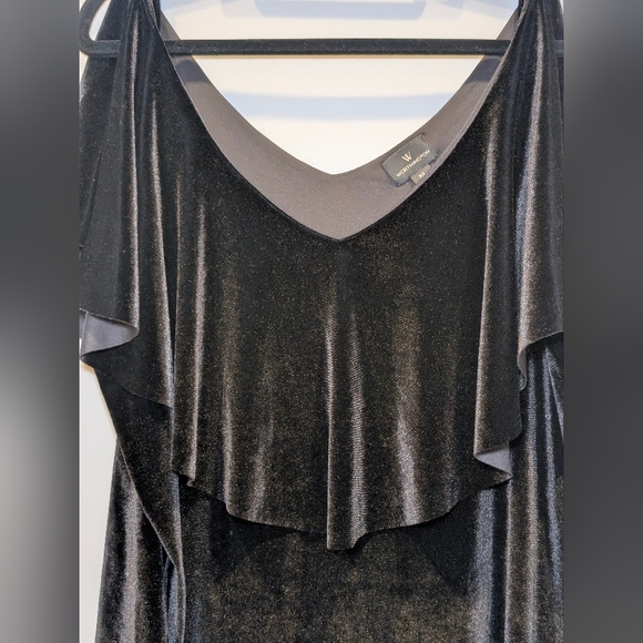 Worthington Black Velvet Top XL Cold Shoulder Ruffle Holiday Party New Year's - Picture 2 of 6